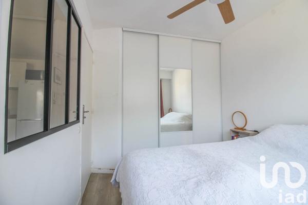 Appartement 2 pièces de 28 m² à Villeneuve-Loubet (06270)