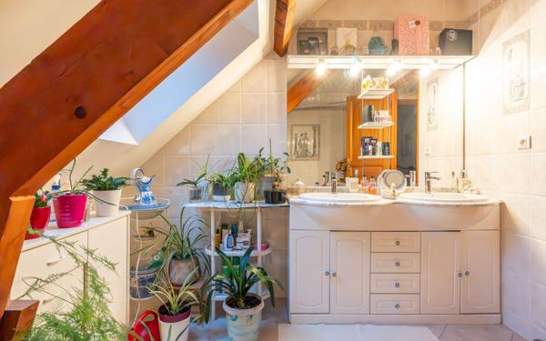 Maison à vendre    5 pièces • 140 m2 Ormesson-sur-Marne