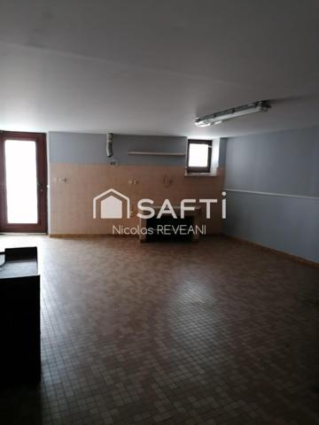 Maison a la campagne proche de la ville