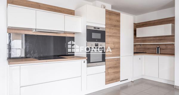 À vendre Appartement 3 pièces 70 m² - Bordeaux 33300