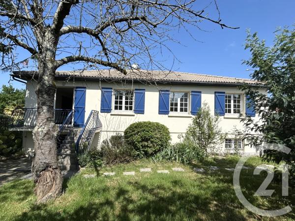 Maison à vendre  9 pièces - 218 m2 LA ROCHE SUR YON - 85