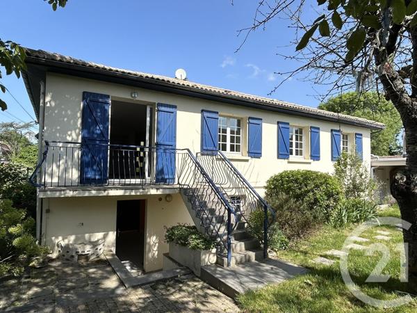 Maison à vendre  9 pièces - 218 m2 LA ROCHE SUR YON - 85