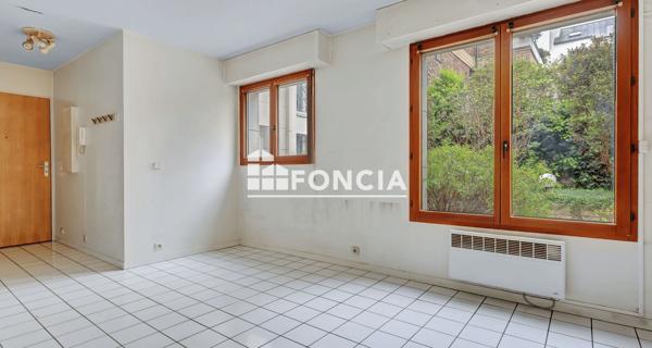 À vendre Studio 25.23 m² - Antony 92160