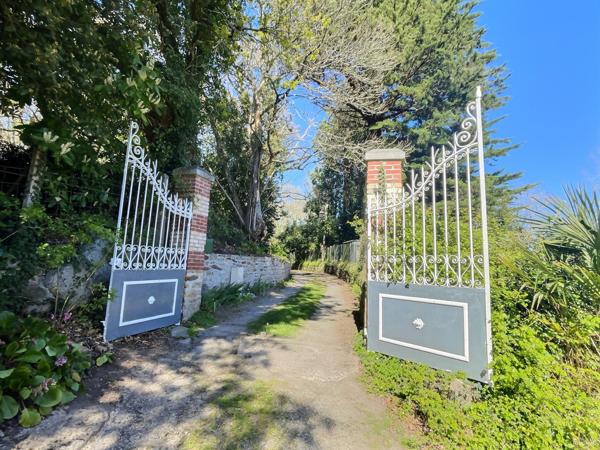 Pont-Aven (29930) Pont-Aven – Élégance, charme et histoire sur les hauteurs !