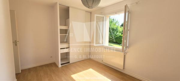MAISON DE PLAIN-PIED SOYAUX - 3 CHAMBRES - GARAGE ET JARDIN