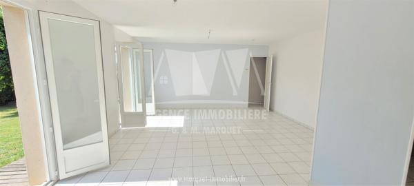 MAISON DE PLAIN-PIED SOYAUX - 3 CHAMBRES - GARAGE ET JARDIN