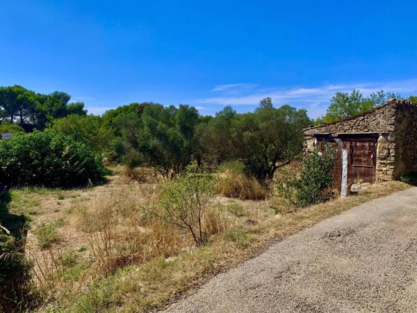 Vente Terrain 369 m2 à Grans