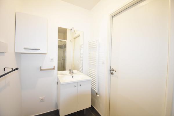 Appartement Saint Herblain, une chambre, parking en sous-sol