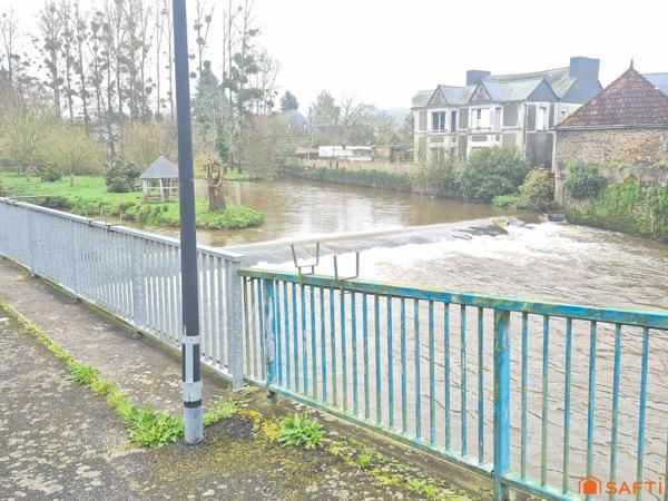 Maison+local commercial proche de Loudéac