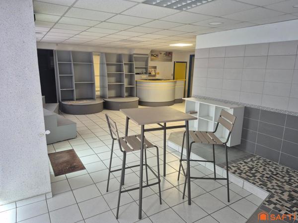 Maison+local commercial proche de Loudéac