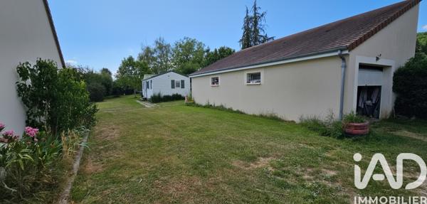 Maison à vendre 5 pièces 150 m² Saint-Amand-Montrond