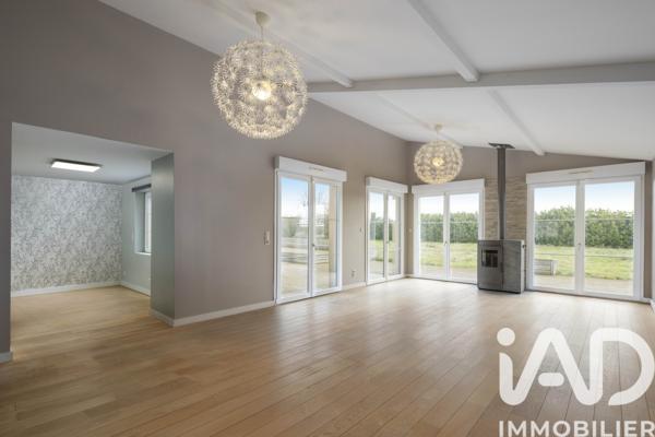 Immeuble à vendre 270 m² Metzeresche