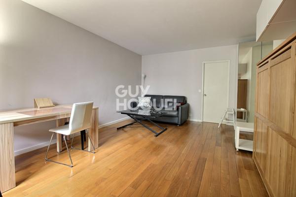Appartement Paris 1 pièce(s) 37.33 m2