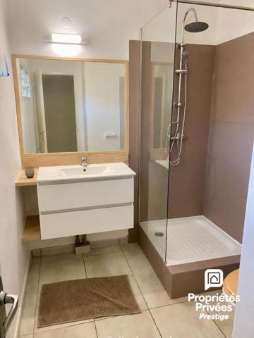 Rare, Appartement Duplex T4 avec jardin et piscine , Baie Mahault
