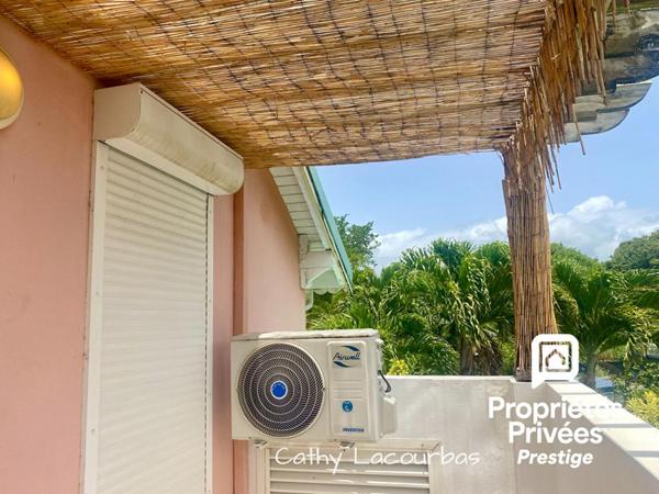 Rare, Appartement Duplex T4 avec jardin et piscine , Baie Mahault