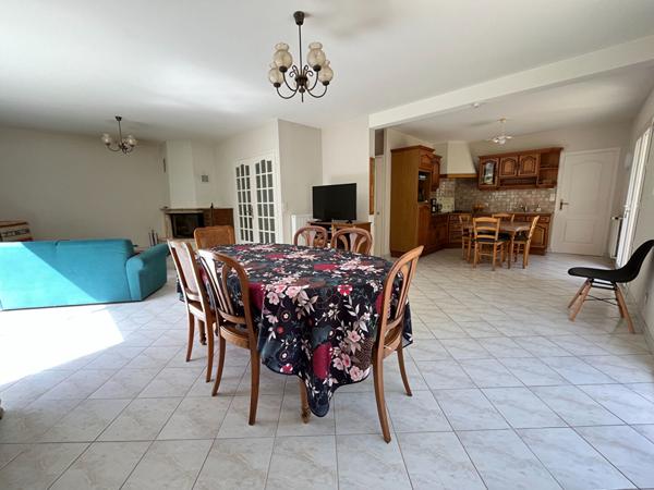 NOUVEAUTE - Maison BRUZ Hors lotissement environ 145m² exposition Sud Ouest - Terrain 1072m²