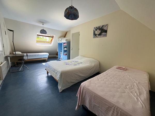NOUVEAUTE - Maison BRUZ Hors lotissement environ 145m² exposition Sud Ouest - Terrain 1072m²