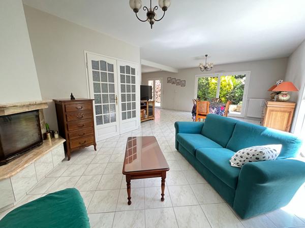 NOUVEAUTE - Maison BRUZ Hors lotissement environ 145m² exposition Sud Ouest - Terrain 1072m²