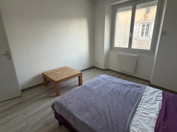 MAREUIL SUR LAY DISSAIS (85) COEUR DE VILLAGE ADORABLE MAISON 2/3 CHAMBRES SANS EXTERIEUR PROCHE LAY