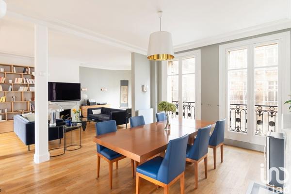 Appartement 5 pièces de 178 m² à Paris (75017)