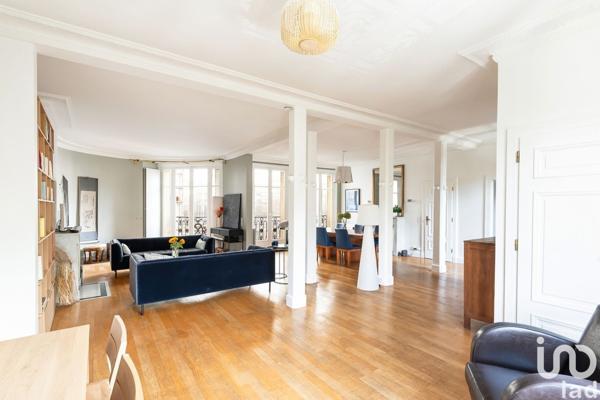 Appartement 5 pièces de 178 m² à Paris (75017)