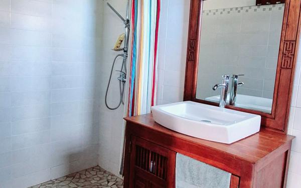 Maison à louer    4 pièces •  Sainte-Rose