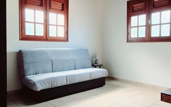 Maison à louer    4 pièces •  Sainte-Rose