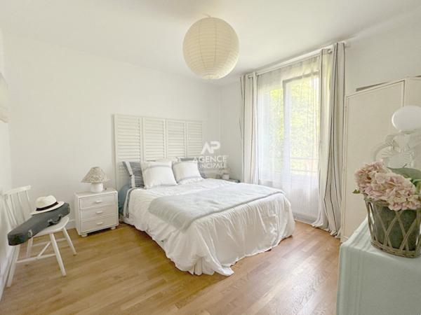 Vélizy Villacoublay - Etang des écrevisses - Beau 4 pièces en rez-de-jardin au calme €549 000 ** - Référence 712-C