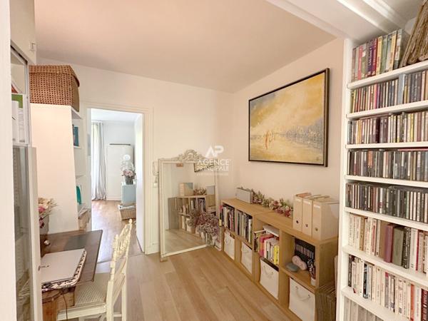 Vélizy Villacoublay - Etang des écrevisses - Beau 4 pièces en rez-de-jardin au calme €549 000 ** - Référence 712-C