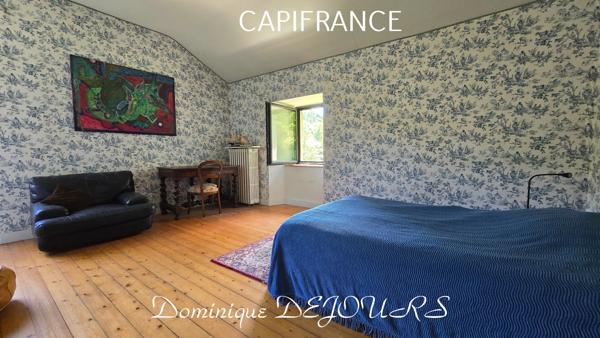 Grande maison bourgeoise de 400m² habitable et son parc de 8000m²au bord de la rivière