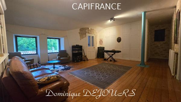 Grande maison bourgeoise de 400m² habitable et son parc de 8000m²au bord de la rivière