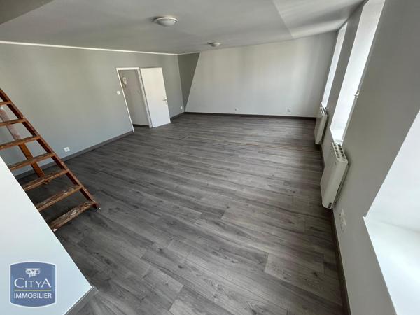 Appartement à louer 3 pièces 83.55m²