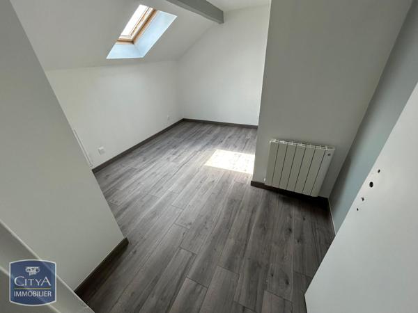 Appartement à louer 3 pièces 83.55m²