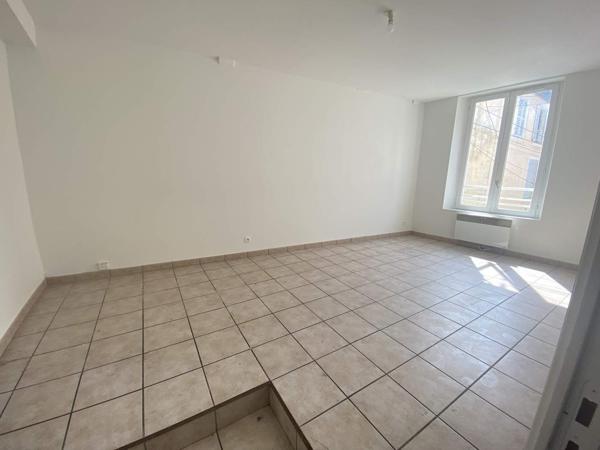 Appartement F2 en centre ville , Coulommiers Appartement F2 en centre ville , Coulommiers