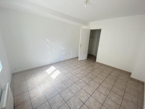 Appartement F2 en centre ville , Coulommiers Appartement F2 en centre ville , Coulommiers