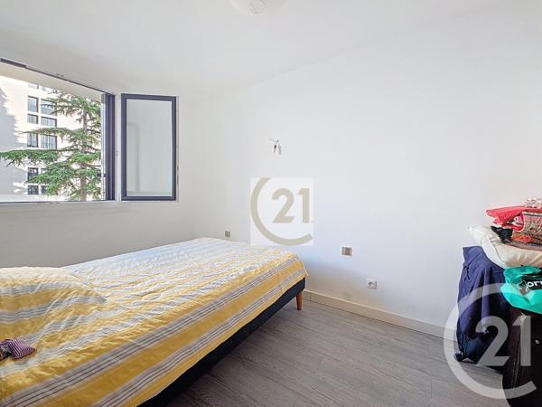 Appartement F3 à vendre  3 pièces - 53,72 m2 IVRY SUR SEINE - 94