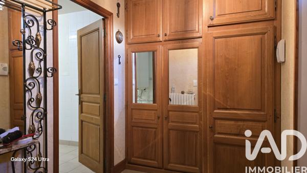 Maison à vendre 8 pièces 221 m² Saint-Amand-Montrond