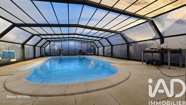 Maison à vendre 8 pièces 221 m² Saint-Amand-Montrond