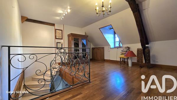 Maison à vendre 8 pièces 221 m² Saint-Amand-Montrond