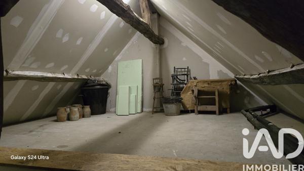 Maison à vendre 8 pièces 221 m² Saint-Amand-Montrond