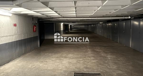 Location Parking - Orléans 45000