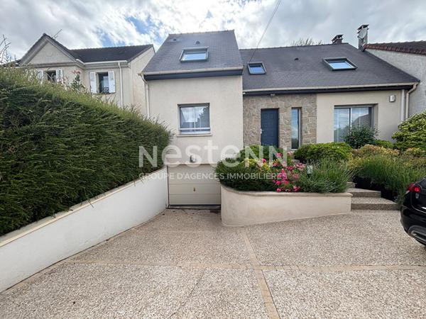 Nestenn Igny : Belle maison familiale lumineuse, louée vide ou meublée, 4 chambres à Gommonvilliers proche Place de la Ferme, commerces, école Jules Ferry et collège Emile Zola, transports (bus et ligne V), Plateau de Saclay et Vélizy.