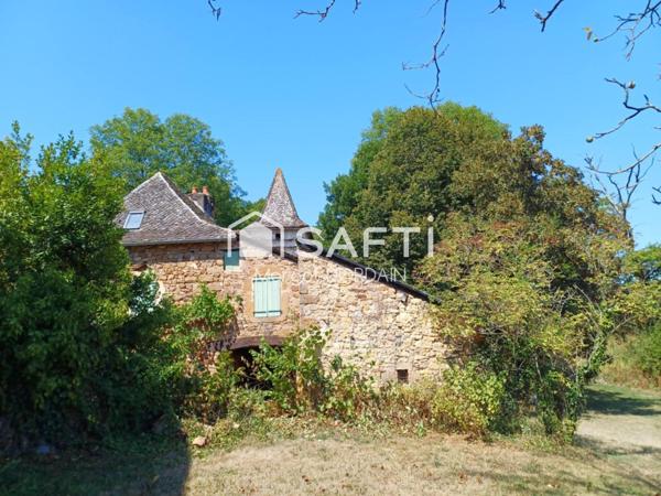 Idéalement située à 2.5km de Rignac, 25mn de Rodez et Decazeville et 30mn de Villefranche.