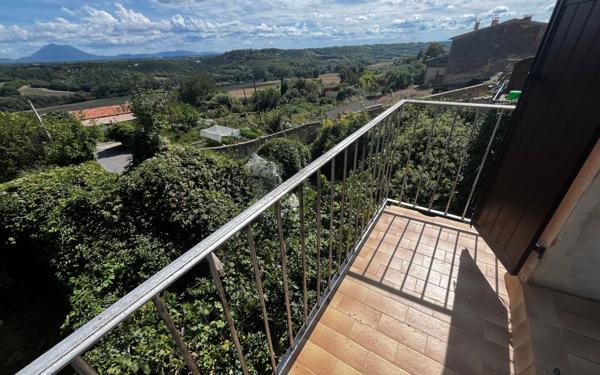 Appartement à louer    1 pièce •  Puimoisson