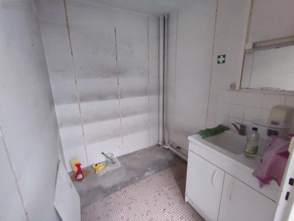 Local commercial à vendre à Rouen en Seine-Maritime (76000), ref : 2025-023   
ST SEVER