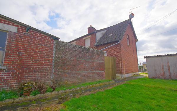 Maison à vendre    4 pièces •  Eppeville