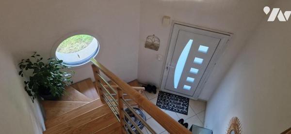 PONTIVY (56) Maison 5 pièces avec un studio indépendant et jardin