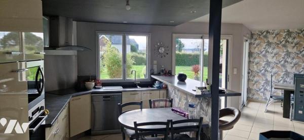 PONTIVY (56) Maison 5 pièces avec un studio indépendant et jardin
