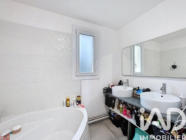 Maison à vendre 5 pièces 96 m² Moissy-Cramayel