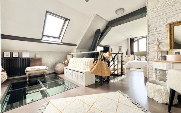 Maison à vendre    7 pièces •  Champseru